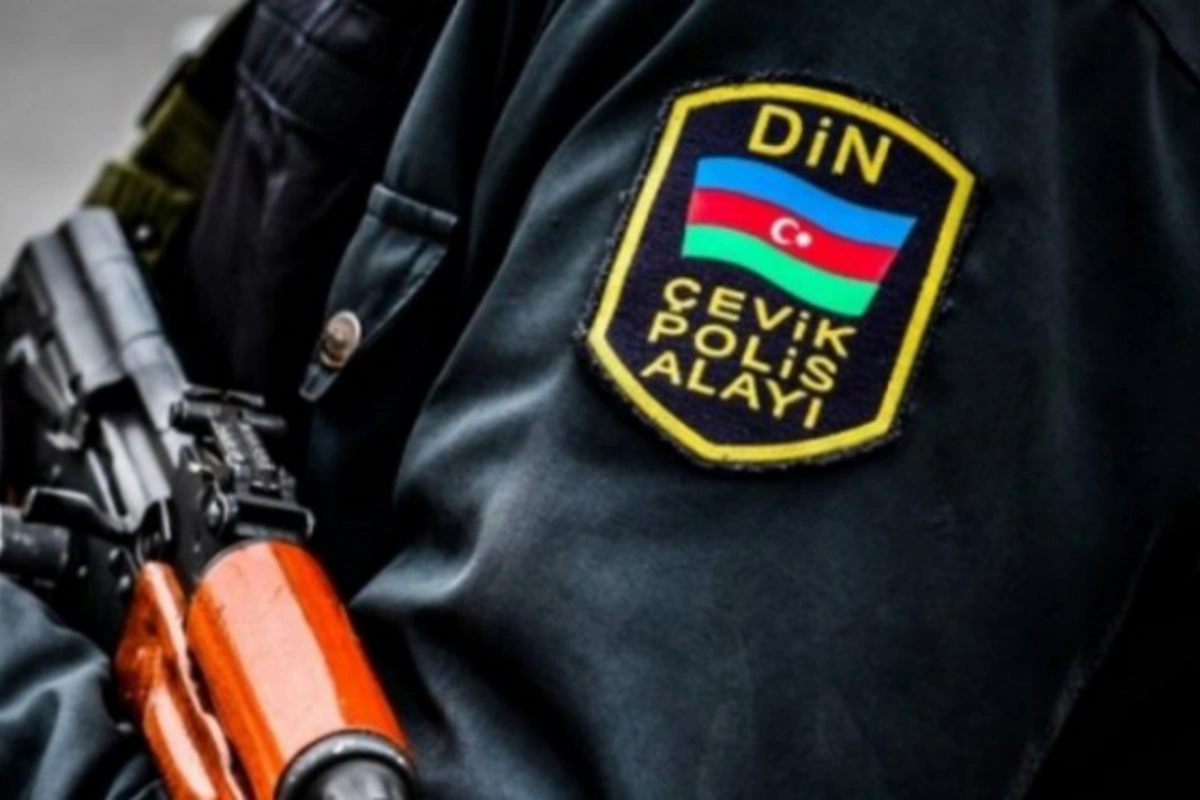 Bakıda polislərdən nümunəvi addım (FOTO)