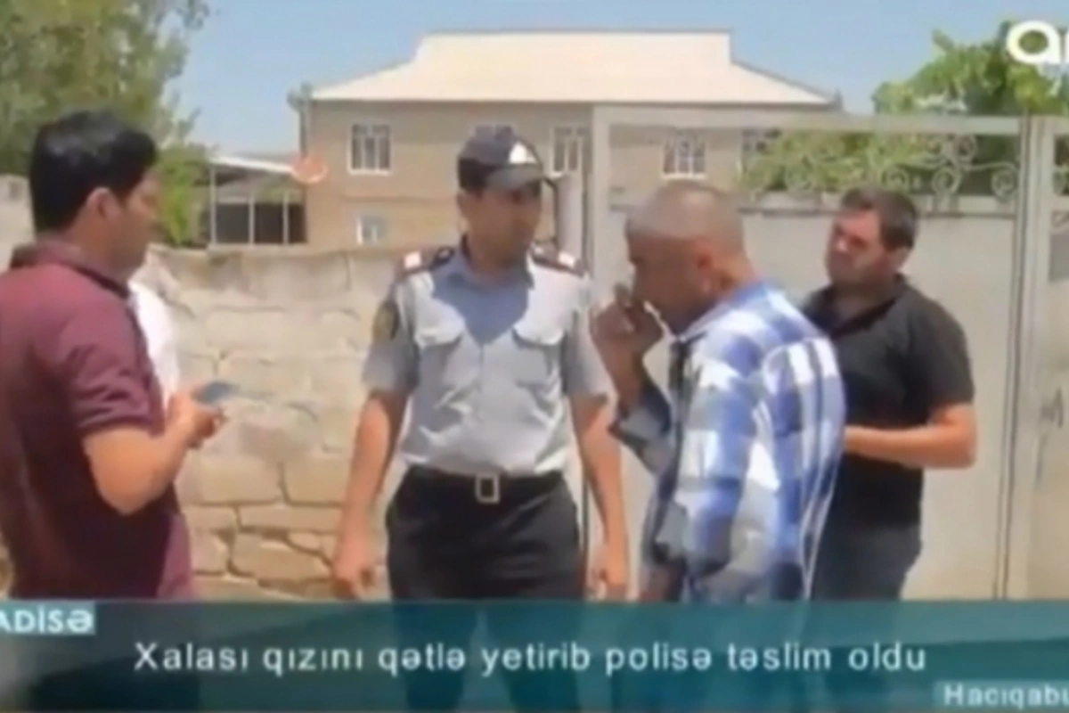 DƏHŞƏT! Xalası qızının boğazını kəsib polisə təslim oldu – VİDEO