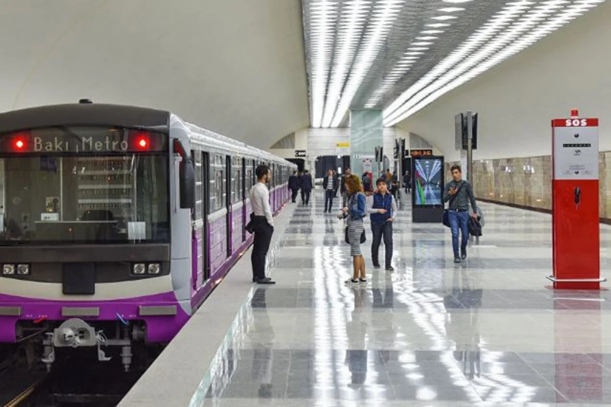 Бакинское метро меняет режим работы