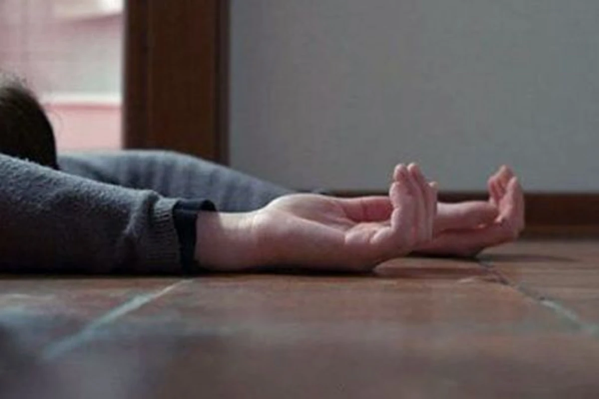 Bakıda sevgilisini ayağı ilə boğan sahibkara 17 il cəza Bakıda sevgilisini ayağı ilə boğan sahibkara 17 il cəza