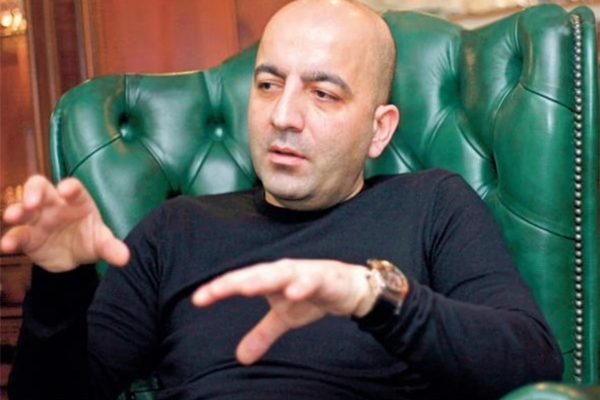 Mübariz Mənsimovun qardaşı qaçqın və məcbur köçkün ailəsinin borcunu qaytarmır (MÜRACİƏT)