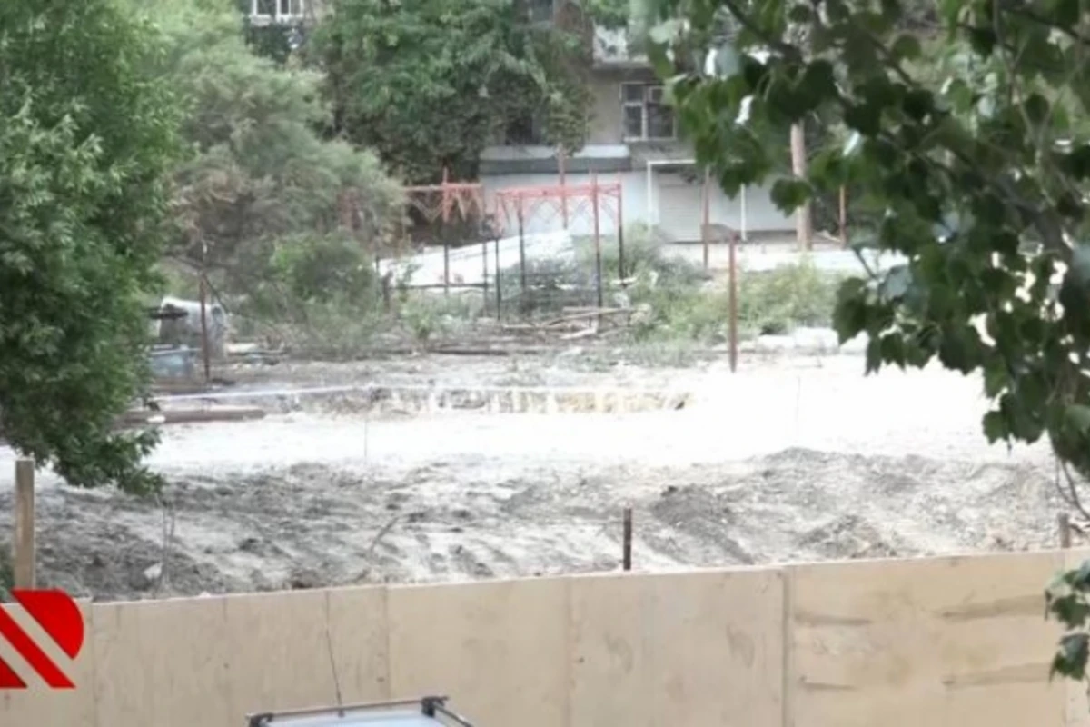 Bakıda tikinti şirkətinin rəhbəri buna görə həbs edildi - VİDEO