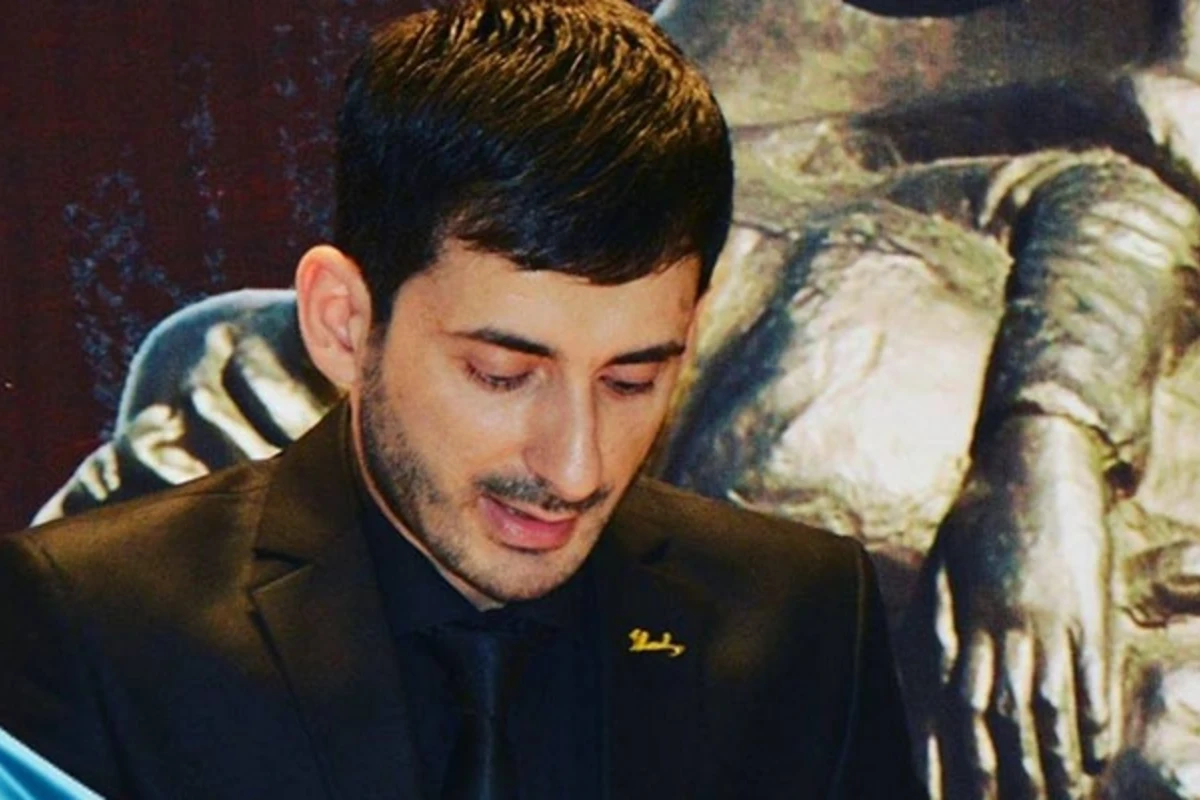 Bakıda holdinq rəhbərini qanına qəltan etdilər - 17 bıçaq zərbəsi