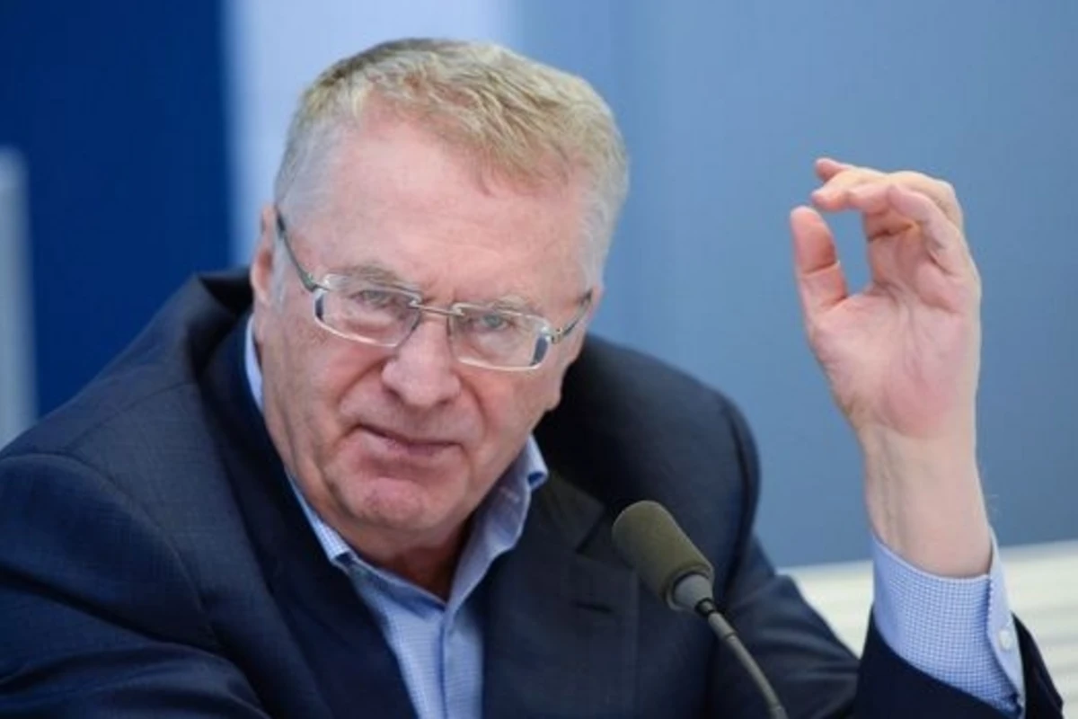 Jirinovski: Rus ordusu olmasaydı, Qarabağda erməniləri çoxdan qırmışdılar - VİDEO