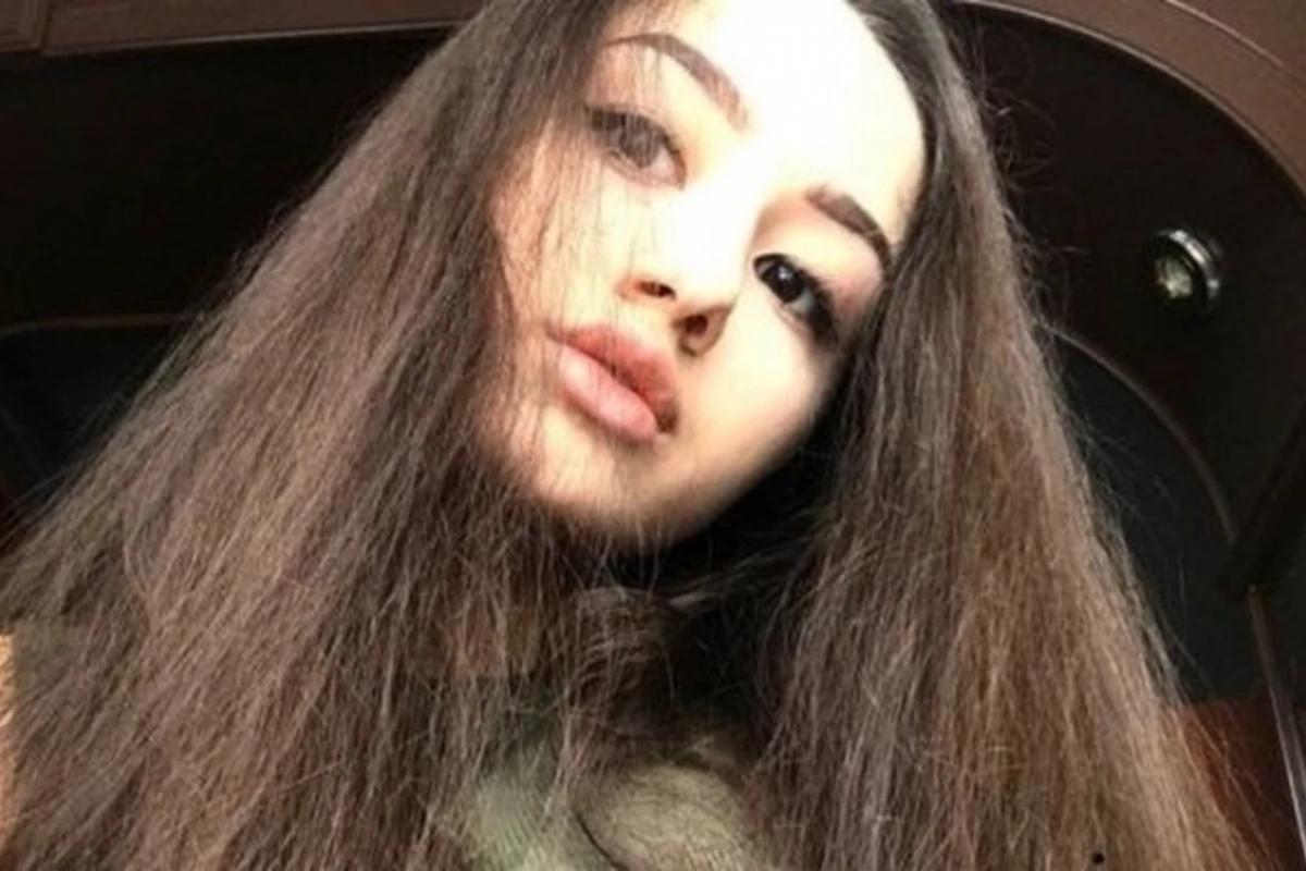 Младшая из сестер Хачатурян показала ПИСЬМО, которое она отправила маме из СИЗО