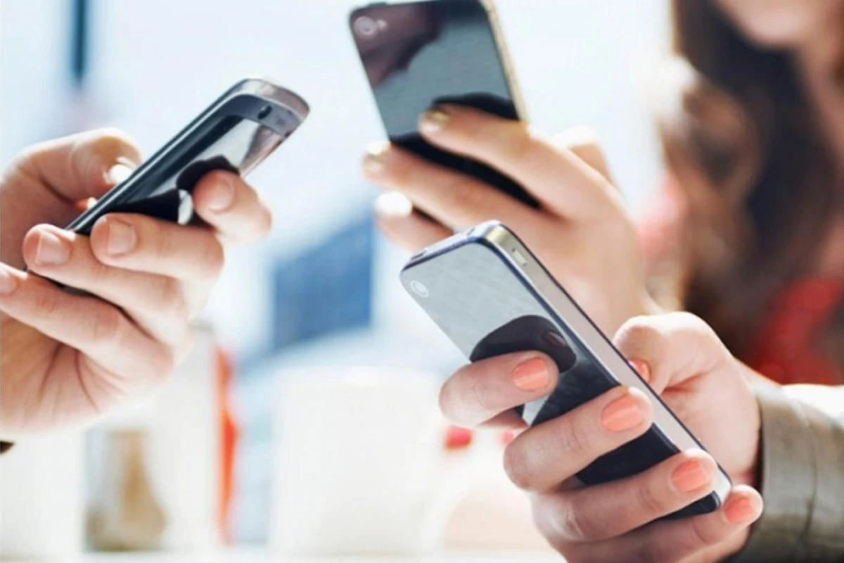 “Azərpoçt”dan mobil telefonlara göndərilən saxta mesajlarla bağlı XƏBƏRDARLIQ “Azərpoçt”dan mobil telefonlara göndərilən saxta mesajlarla bağlı XƏBƏRDARLIQ