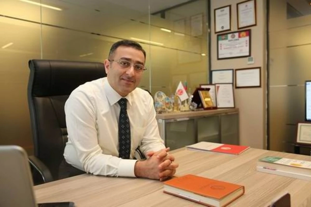 “Bəzən mətbuat katibləri seçiləndə bunlar nəzərə alınmır” – İlham Məmmədzadə