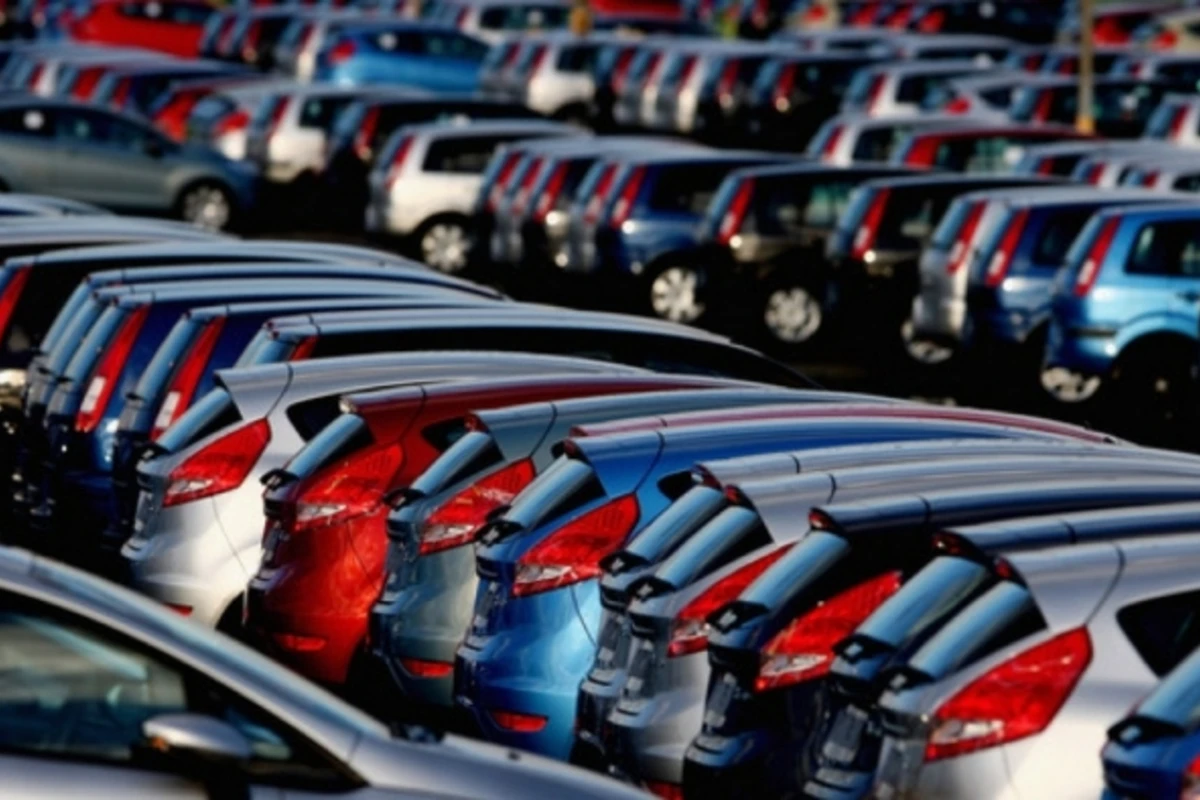 Dövlət maşınları bu tarixdə satışa çıxır - KİA 4 000, Daewoo 3000 AZN (QİYMƏTLƏR)