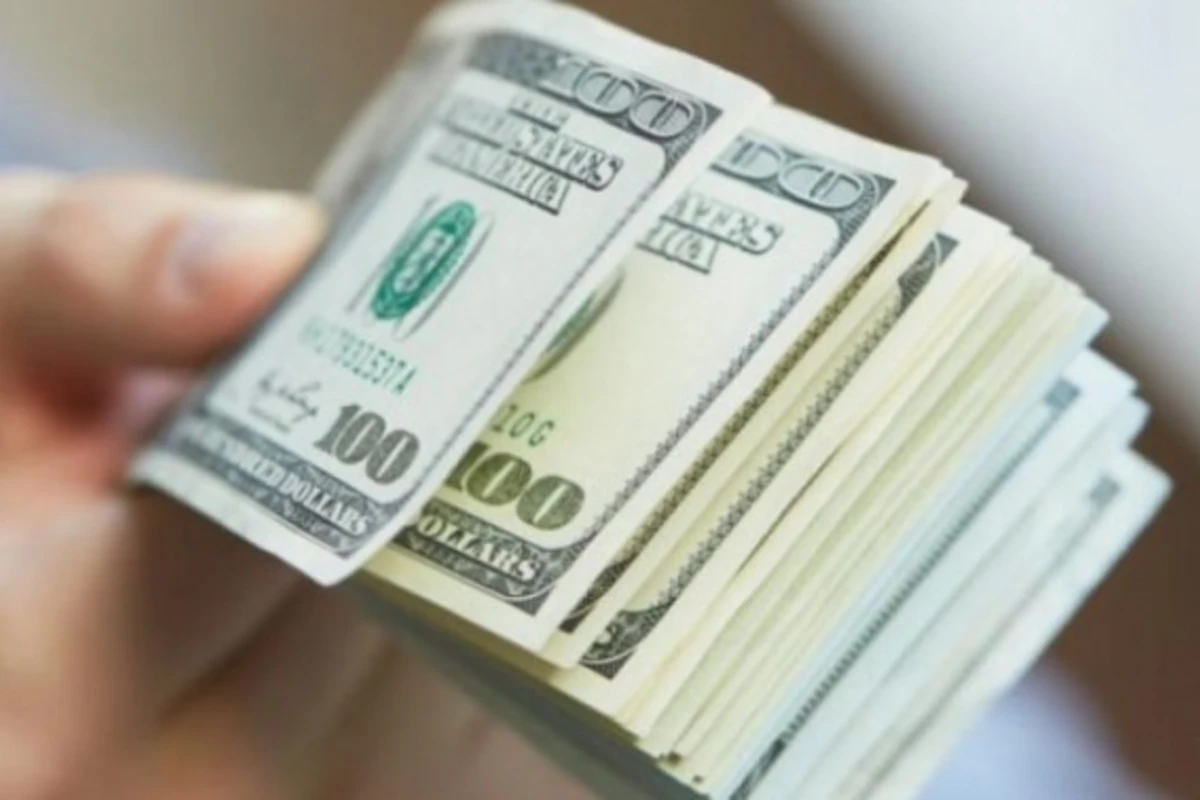 Mərkəzi Bank dollar qıtlığını aradan qaldıra bilər – Ekspert