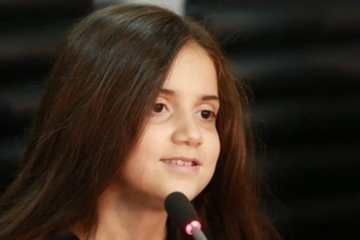“Qızıl kitab”a düşən Fidan Avroviziyaya gedir - FOTO