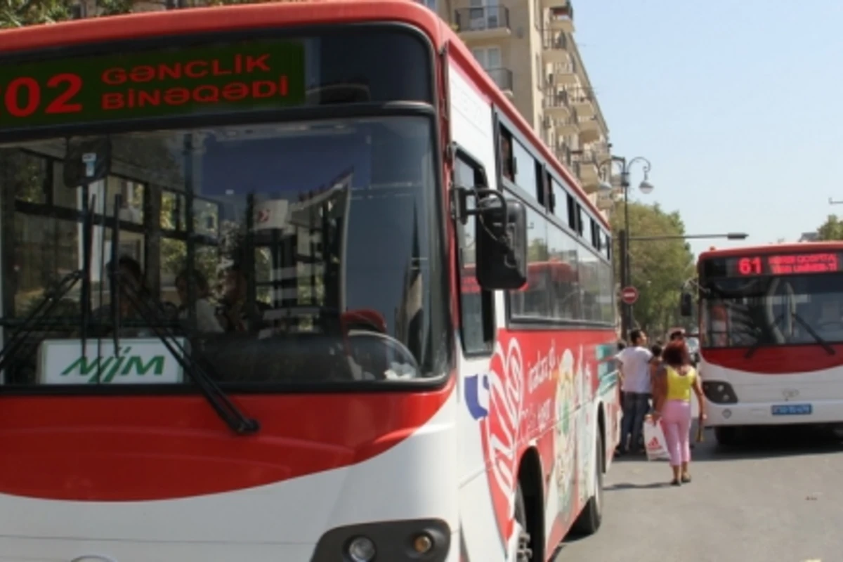 Bakıda bu metrostansiya bağlanır - avtobusların istiqaməti dəyişdirilir Bakıda bu metrostansiya bağlanır - avtobusların istiqaməti dəyişdirilir
