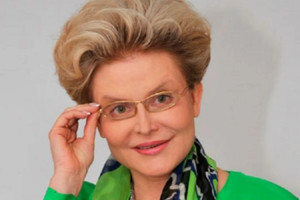 Елена Малышева кардинально сменила имидж - ФОТО