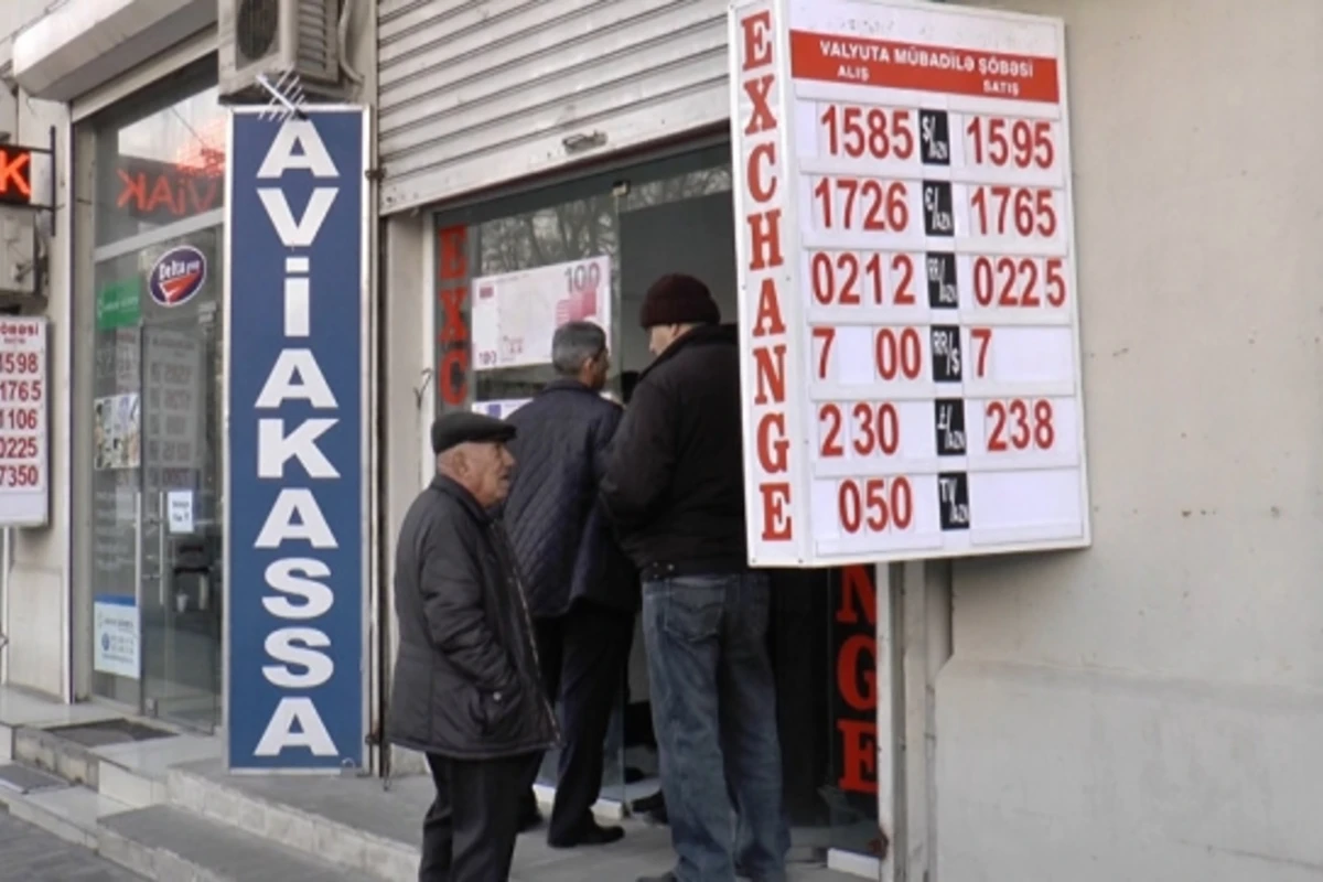 Valyuta dəyişmə məntəqələri açılacaq? – Ekspertdən açıqlama