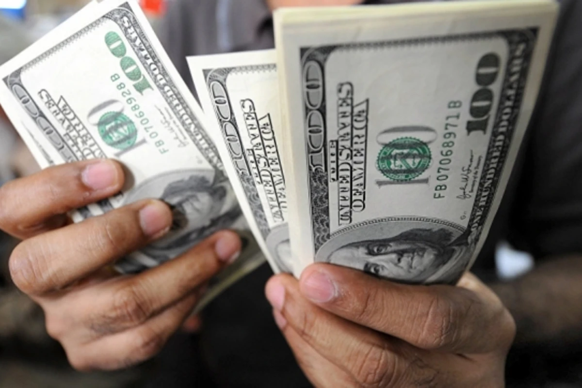 Dolların oktyabrın 1-nə olan məzənnəsi