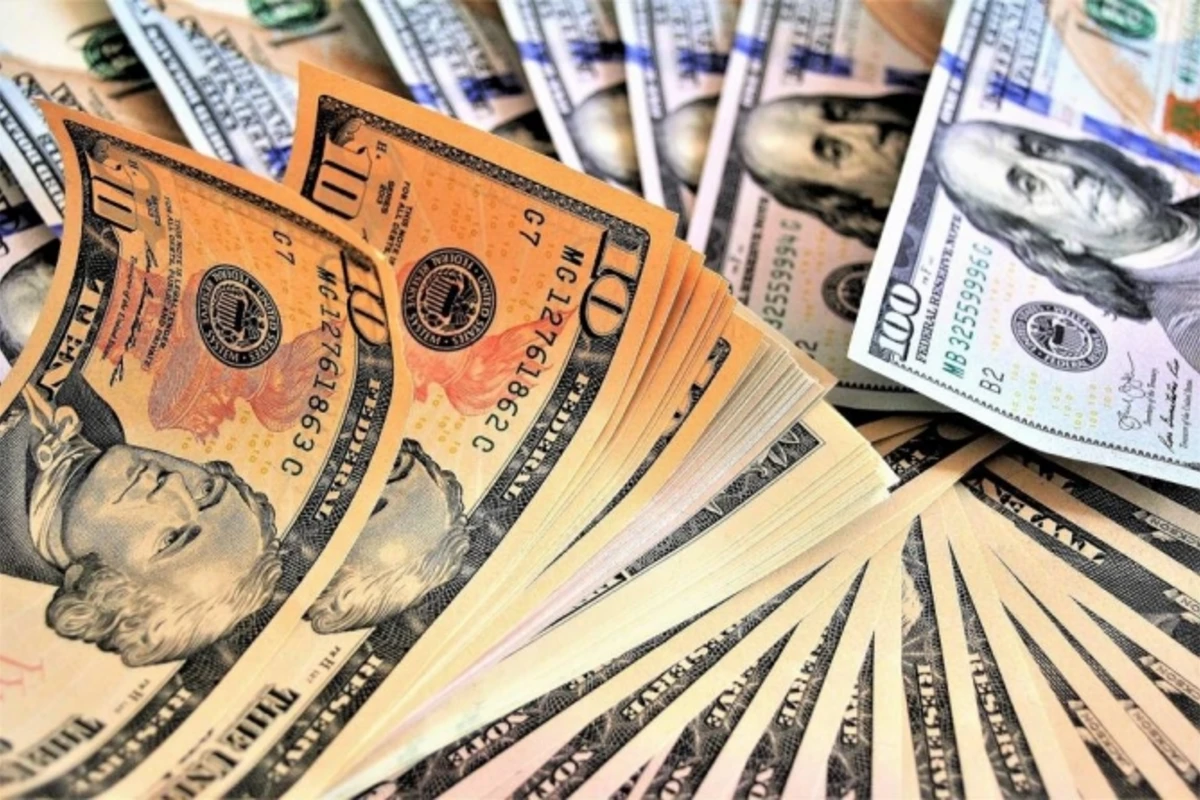 Dolların sabaha olan məzənnəsi