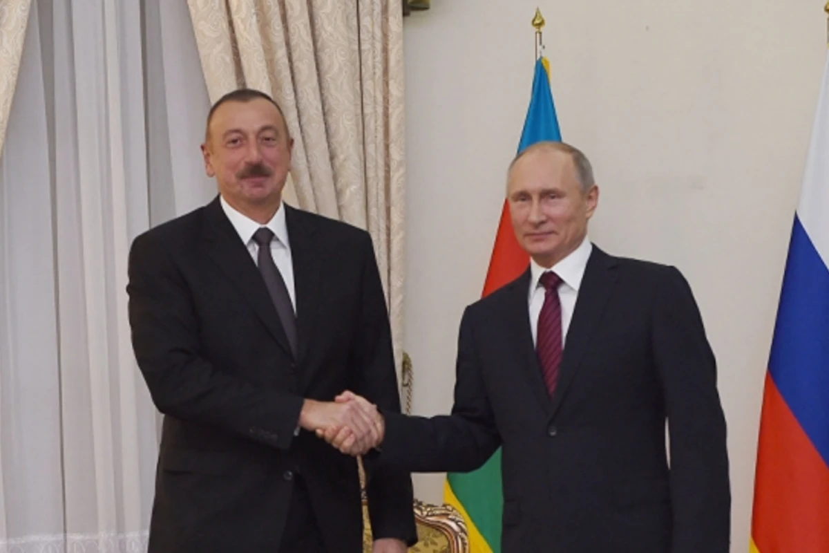 Ильхам Алиев поздравил Владимира Путина