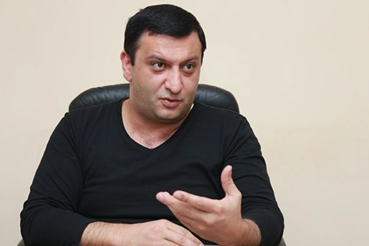 Yanımda olsaydı, əl də qaldırardım - Müşfiq qəzəbləndi