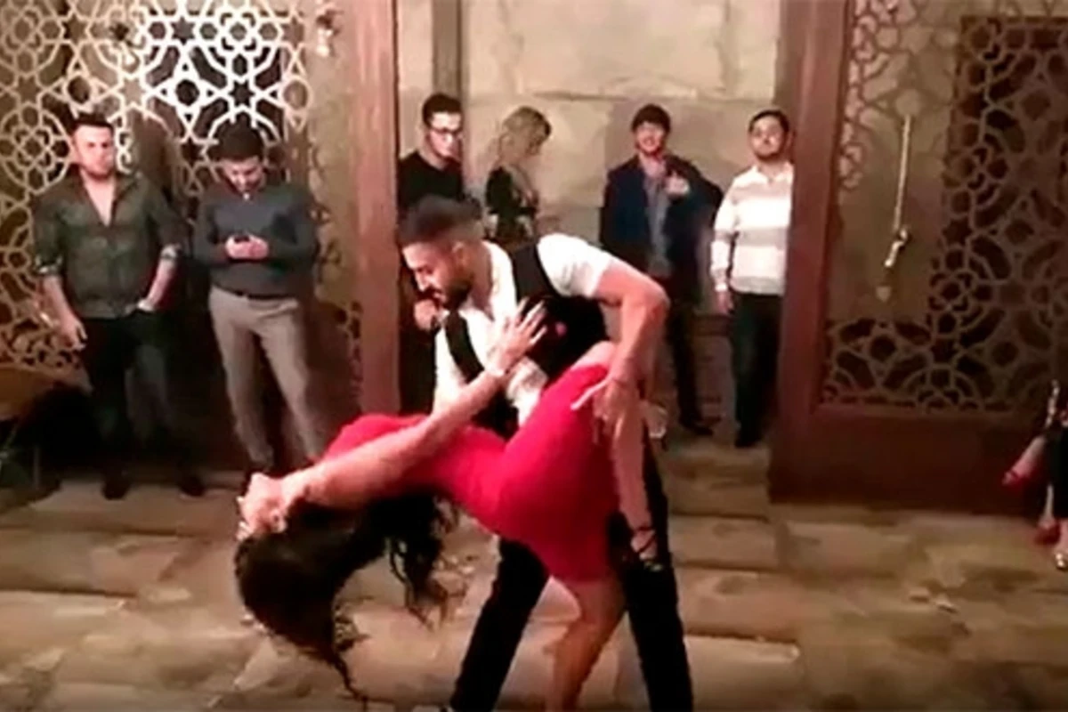 Эротический танец Парвин Абыевой взбудоражил Сеть – ВИДЕО