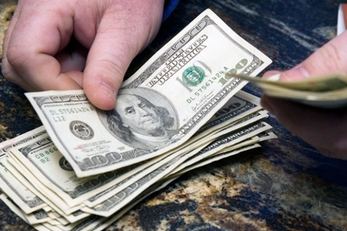 Dolların sabaha olan məzənnəsi Dolların sabaha olan məzənnəsi