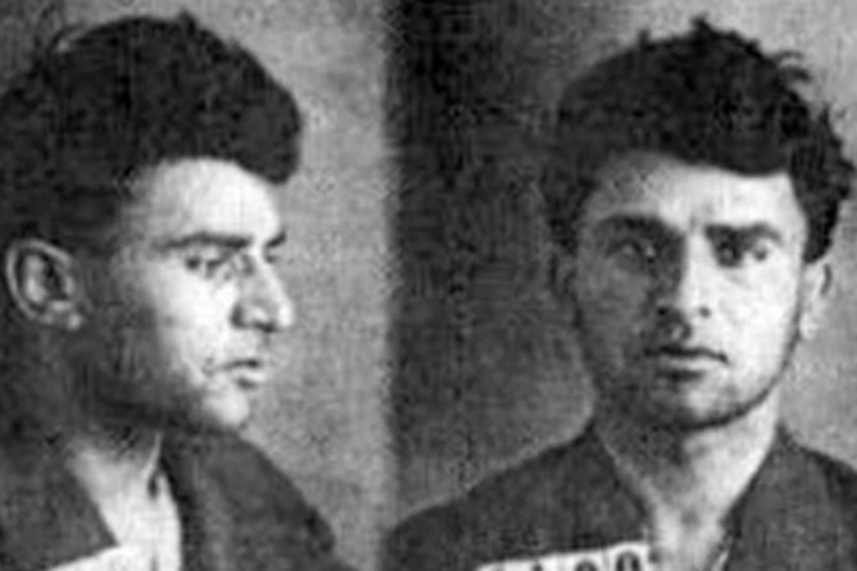 Müşfiq hamının gözü qarşısında Stalinin başından vurur və... - Alim BƏZİ FAKTLARI AÇIQLADI