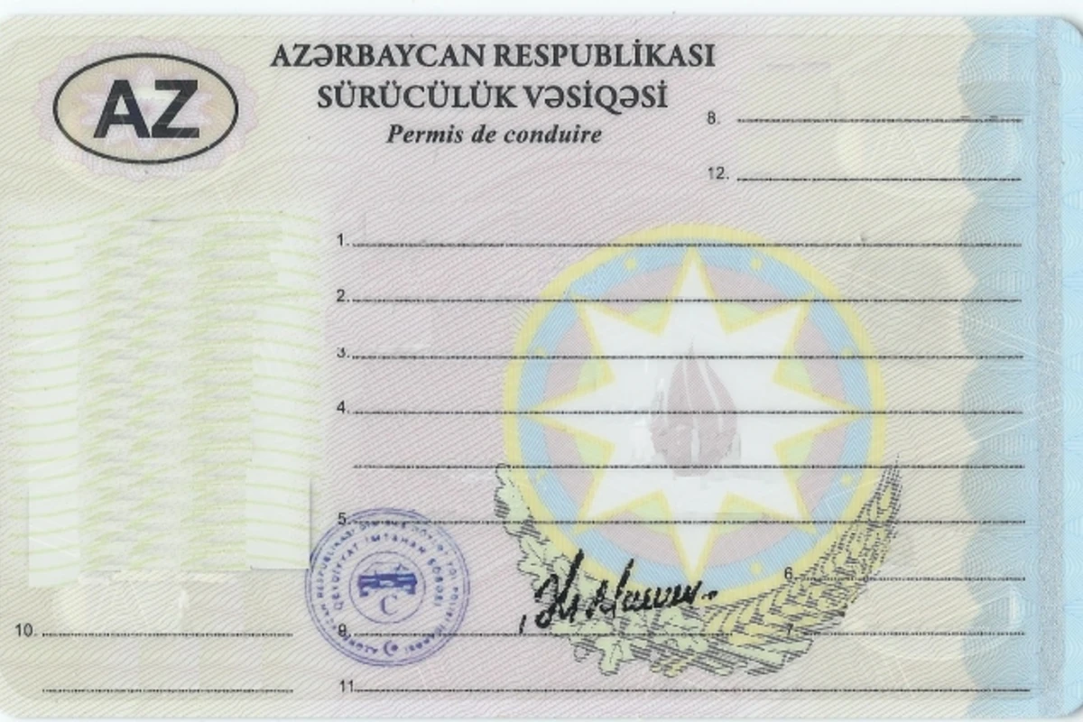 Sürücülük vəsiqəsinə görə rüsum ARTIRILDI Sürücülük vəsiqəsinə görə rüsum ARTIRILDI