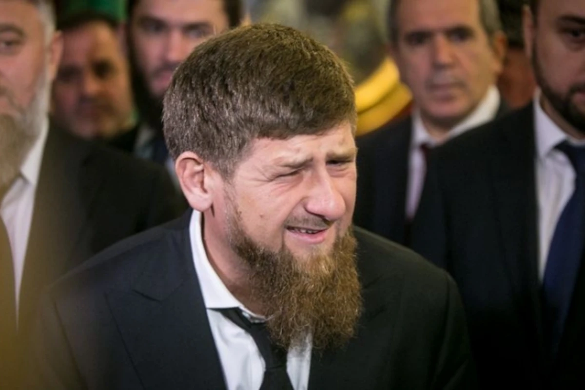 Instagram Кадырова снова заблокировали после ФОТО с пистолетом