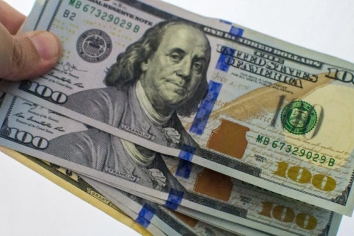 Dolların bu günə olan məzənnəsi Dolların bu günə olan məzənnəsi