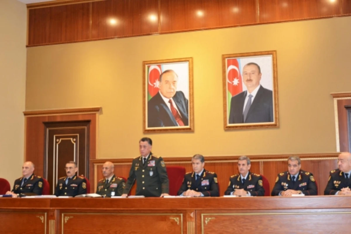 Ramil Usubov iclas keçirdi