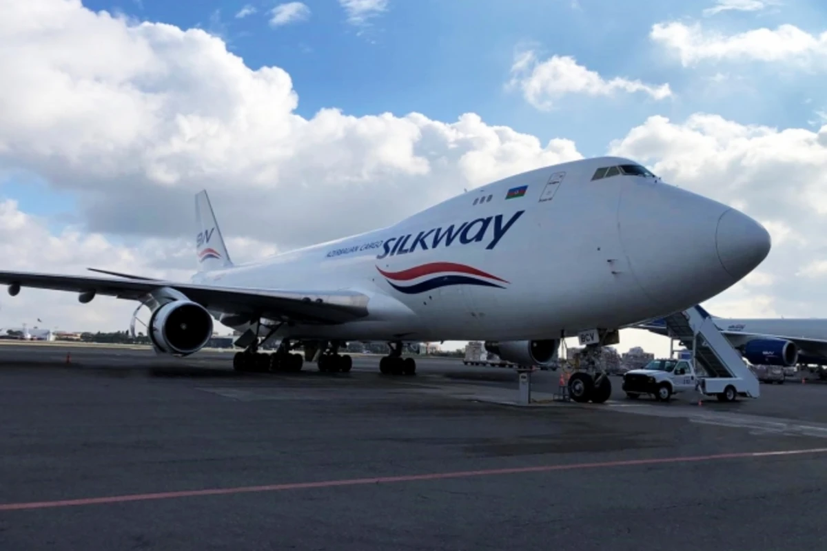“Silk Way” aviaşirkəti “Boeing 747” yük təyyarəsi aldı