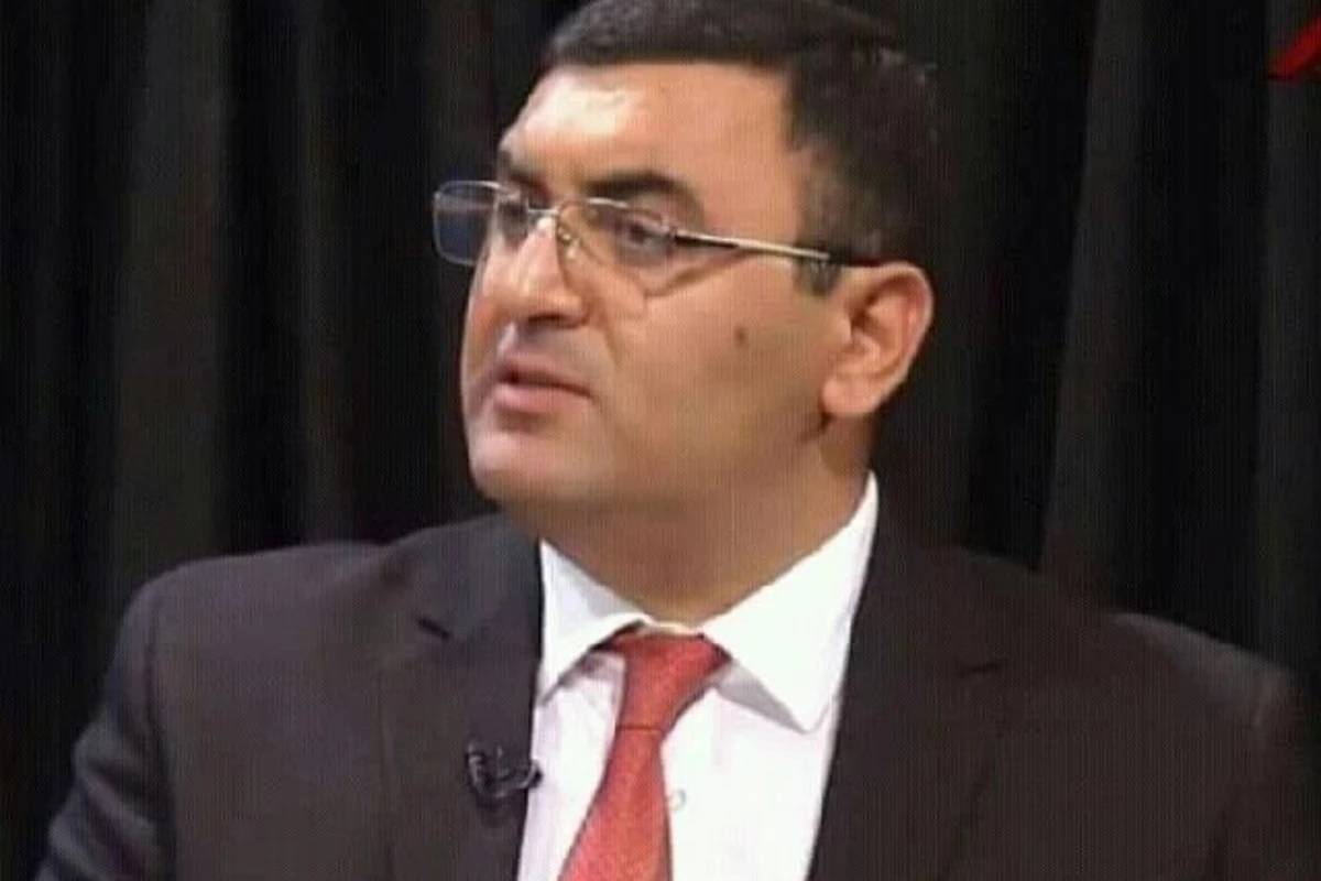 “Doqquz yaşlı qıza aşiq olan” müəllimdən direktora cavab - VİDEO