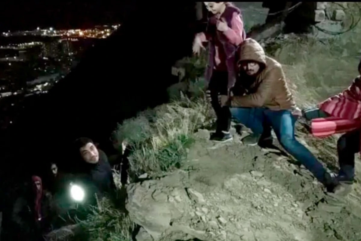 Azərbaycanda serial çəkilişində TƏHLÜKƏLİ ANLAR - FOTOLAR Azərbaycanda serial çəkilişində TƏHLÜKƏLİ ANLAR - FOTOLAR