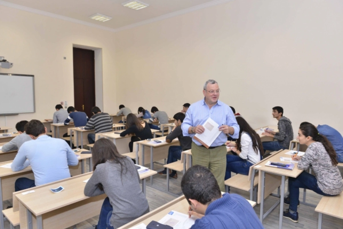 Təhsil Nazirliyi: Kişilərin pedaqoji sahəyə marağı getdikcə artır