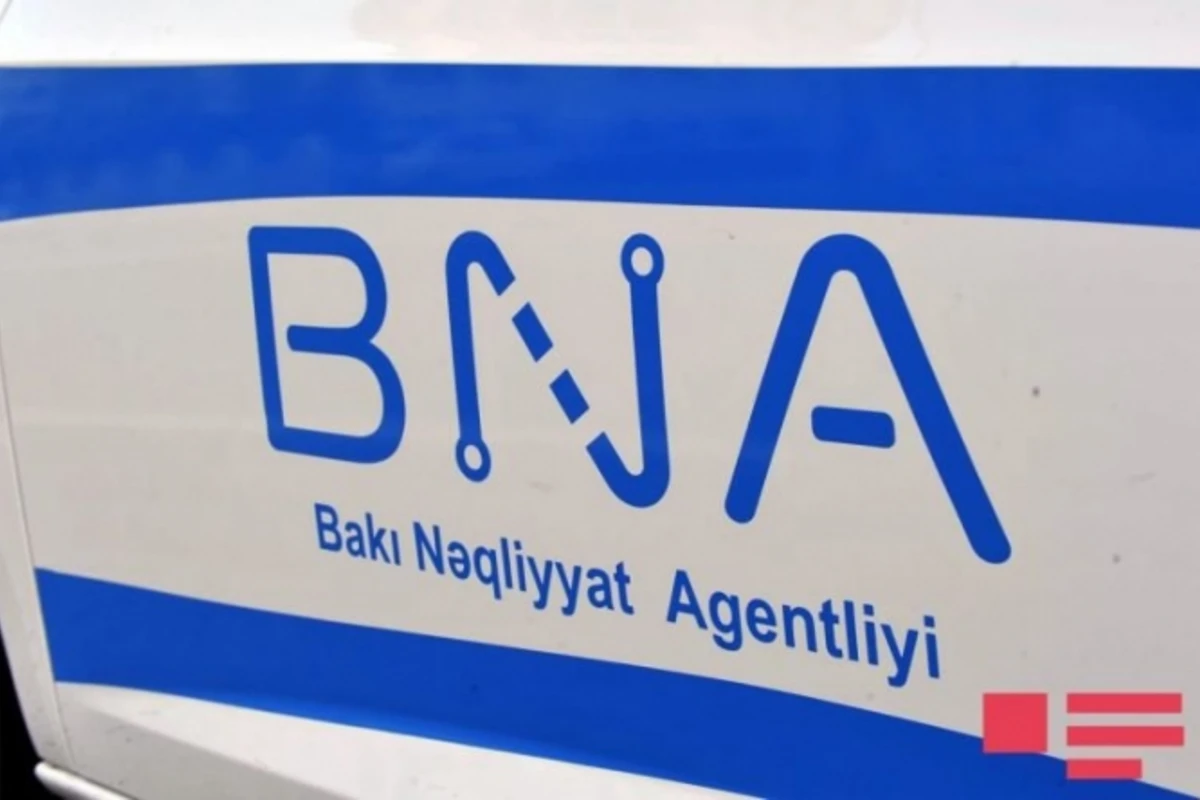 Bakı Nəqliyyat Agentliyinin əməkdaşına hücum edən şəxsin VİDEOSU YAYILDI Bakı Nəqliyyat Agentliyinin əməkdaşına hücum edən şəxsin VİDEOSU YAYILDI