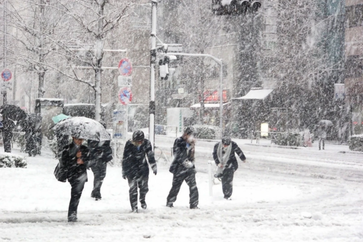 Hava XƏBƏRDARLIĞI - tempratur 7° aşağı enəcək, qar yağacaq Hava XƏBƏRDARLIĞI - tempratur 7° aşağı enəcək, qar yağacaq