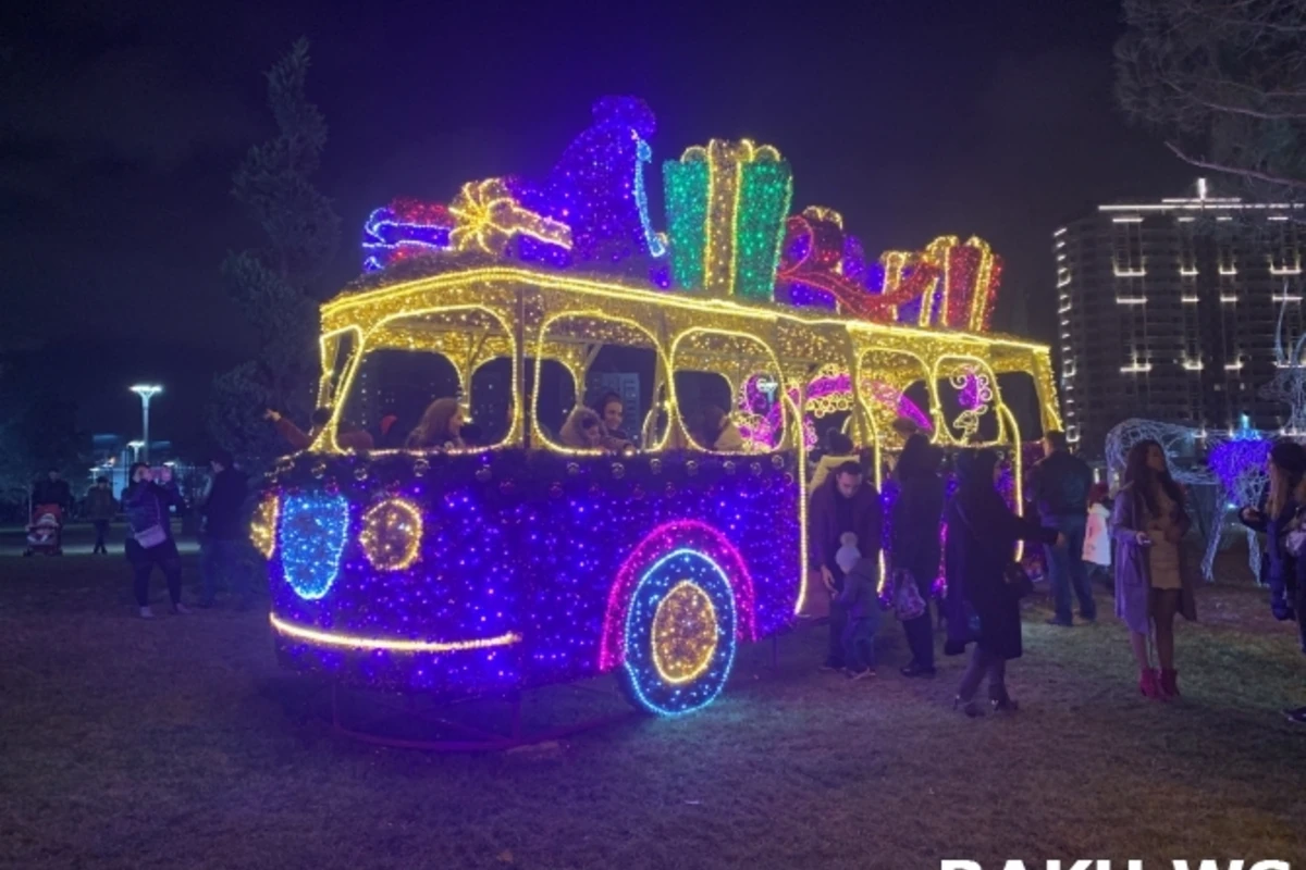 Сказочная новогодняя атмосфера в бакинском парке Sevirəm - ФОТО+ВИДЕО