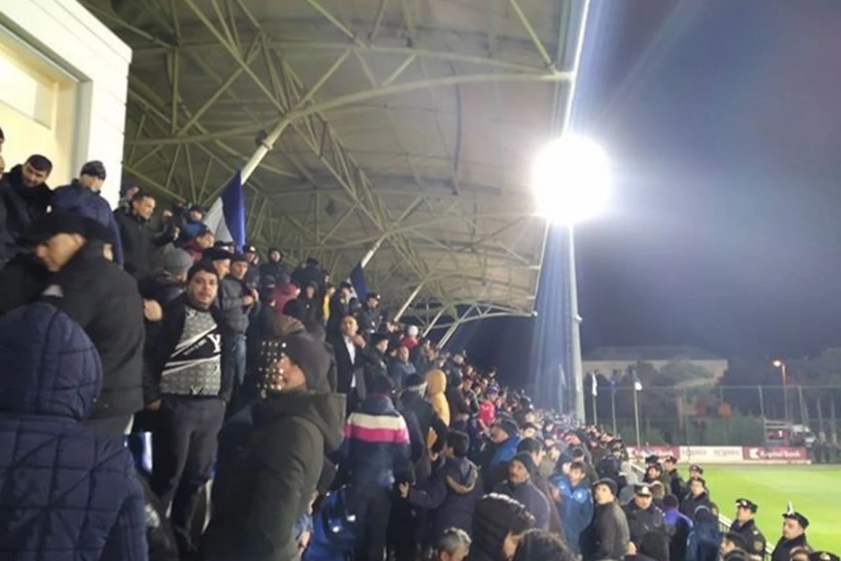 Sumqayıt - Neftçi oyununda İNSİDENT - FOTO