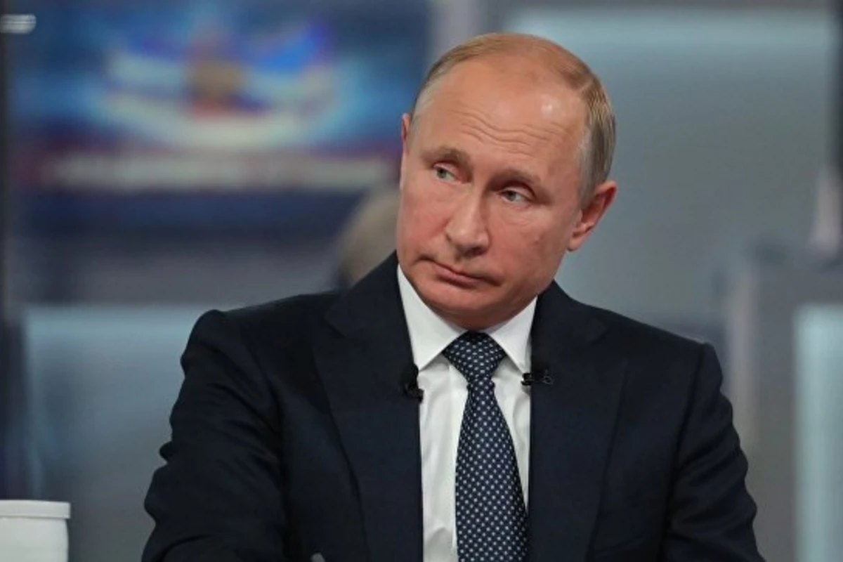 Путин о своей женитьбе: Как порядочный человек, я ... -  ВИДЕО