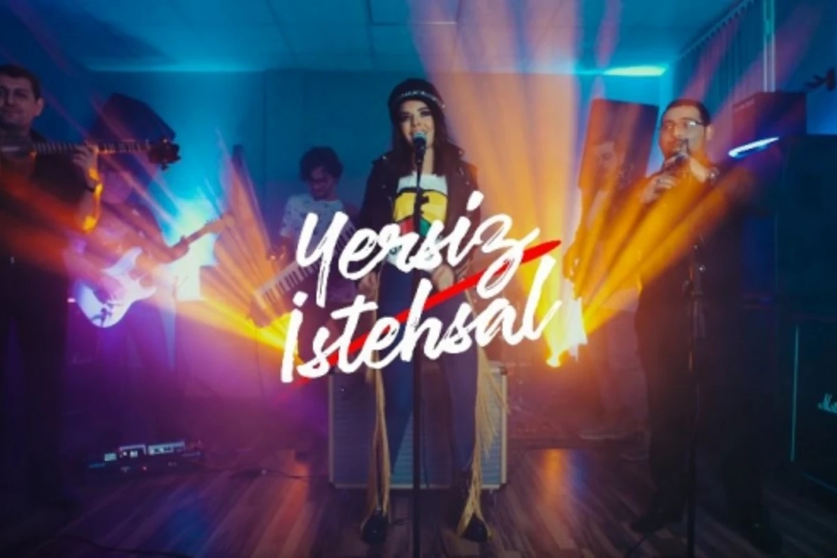 Yersiz İstehsal: dünya hitləri milli səslənmədə - VİDEO