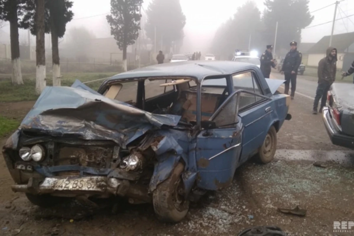Lənkəranda yol qəzası: sürücülərdən biri ölüb, digəri yaralanıb Lənkəranda yol qəzası: sürücülərdən biri ölüb, digəri yaralanıb