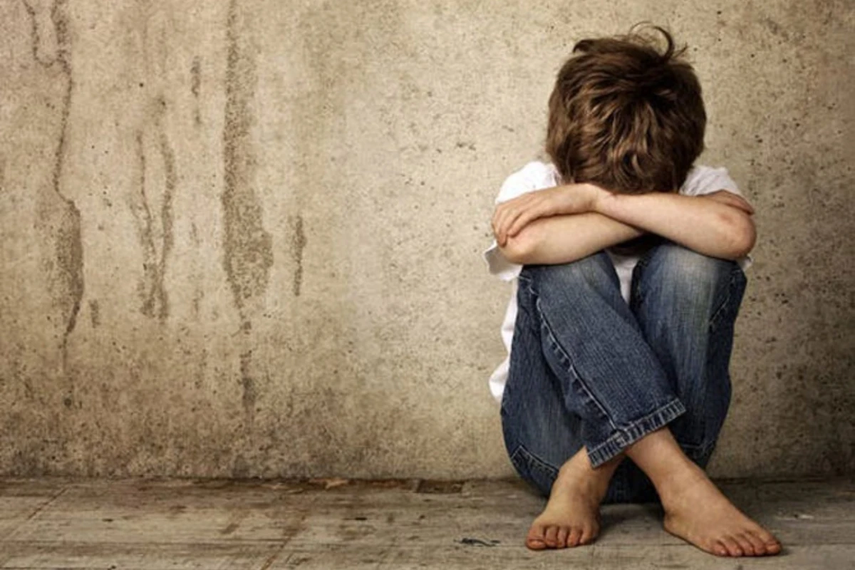 В Баку поспоривший с родителями 13-летний подросток пытался совершить суицид