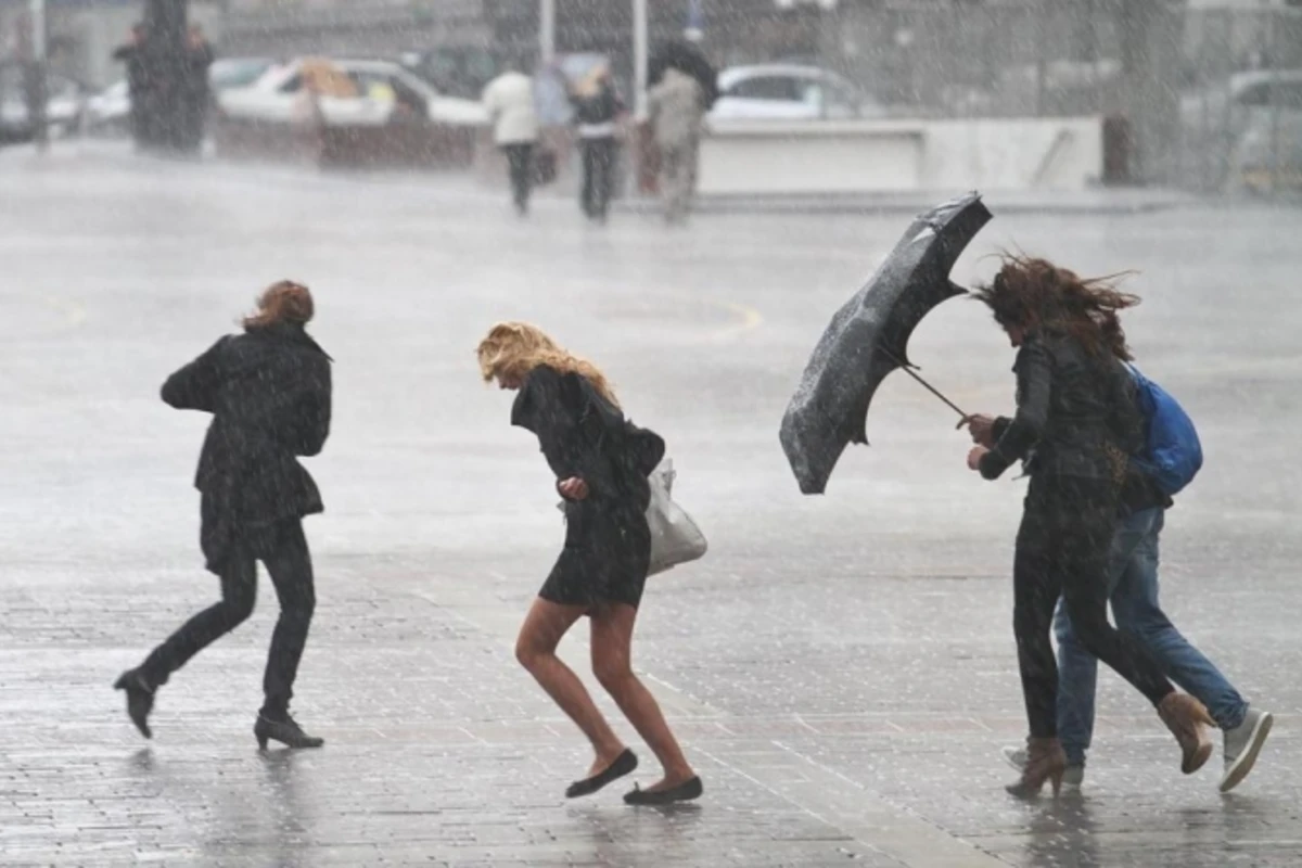 Bakıda hava daha da pisləşdi - SON VƏZİYYƏT - FOTO (YENİLƏNİB-2) Bakıda hava daha da pisləşdi - SON VƏZİYYƏT - FOTO (YENİLƏNİB-2)