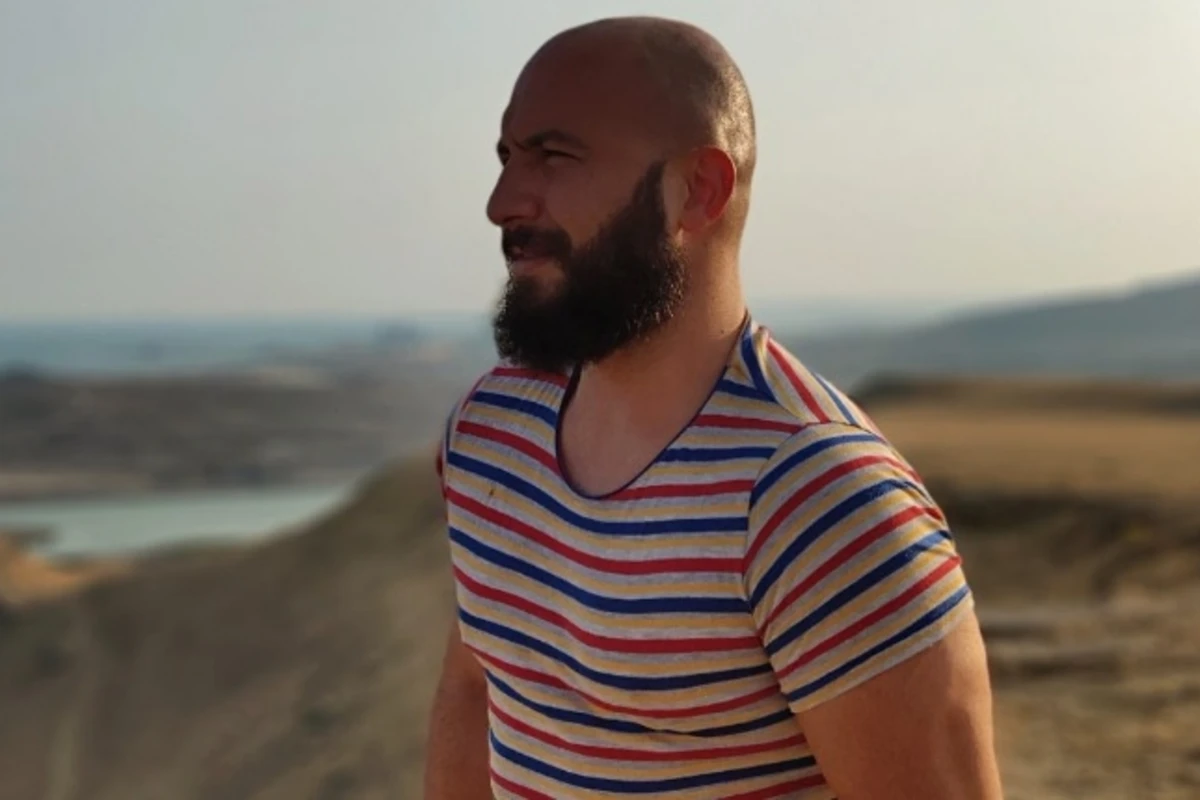 Türkiyəli aktyora Bakıda kirayə ev vermirlər - 600 manat təklif edir