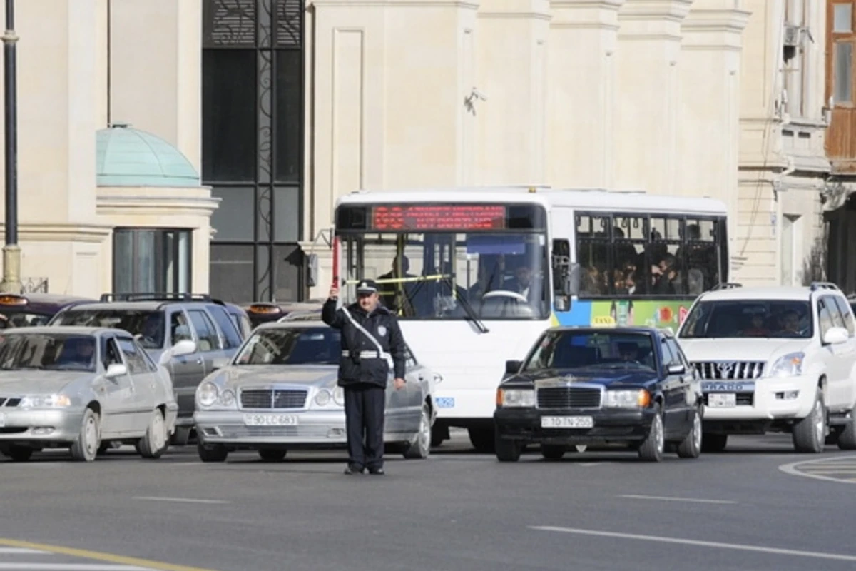 В Азербайджане минутой молчания почтили память жертв трагедии 20 Января