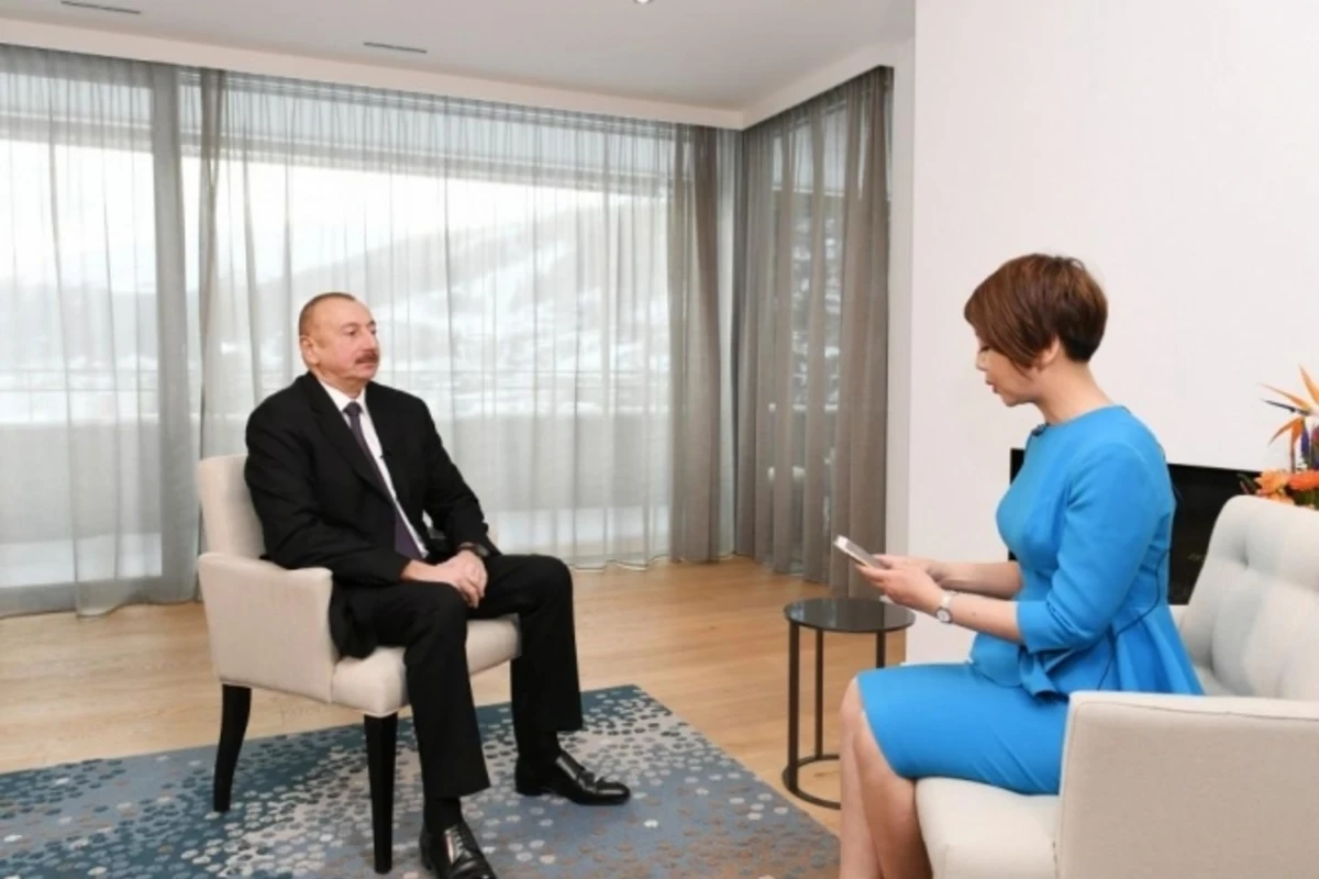 Ильхам Алиев в Давосе дал интервью китайскому телевидению CGTN - ФОТО
