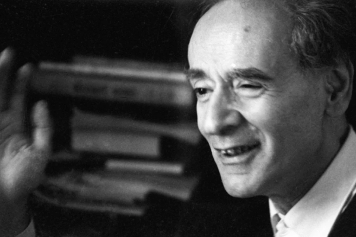 Nobel mükafatı almış yeganə bakılı - FOTO Nobel mükafatı almış yeganə bakılı - FOTO