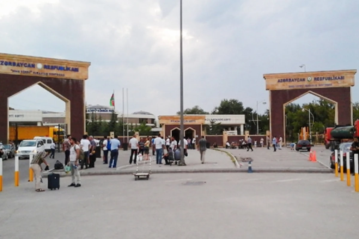 Azərbaycanlı kişidən ağlagəlməz üsul – Gömrük işçilərini çaş-baş qoydu – FOTO