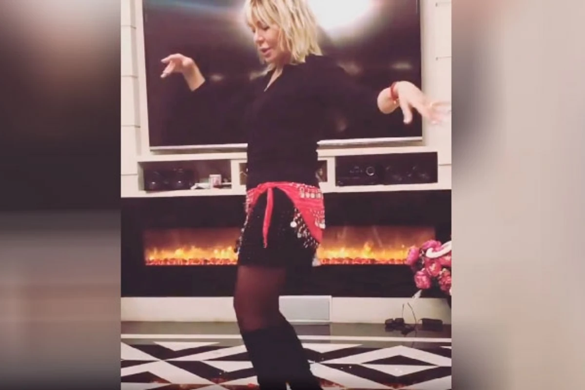 Бриллиант Дадашева станцевала oriental dance – ВИДЕО