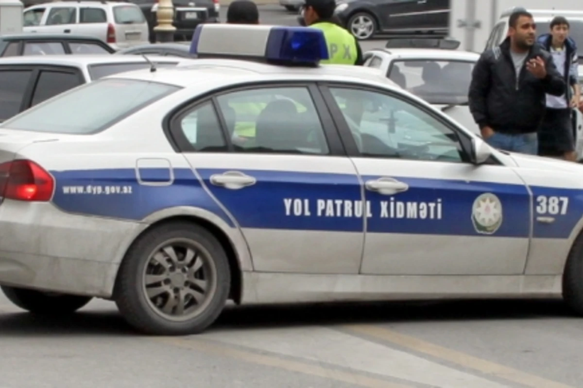 Bakıda yol polisi qayda pozdu, cərimələndi - VİDEO