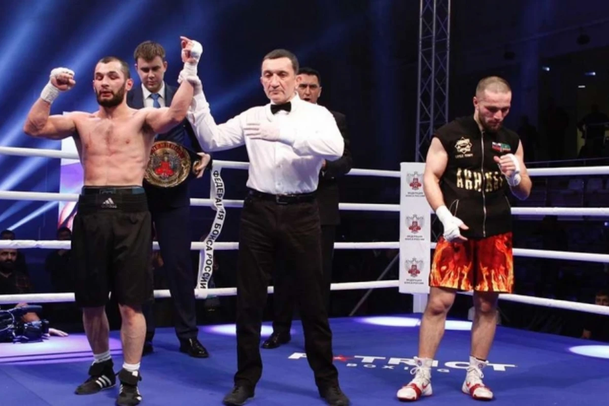 Elnur Səmədov Rusiya çempionu oldu