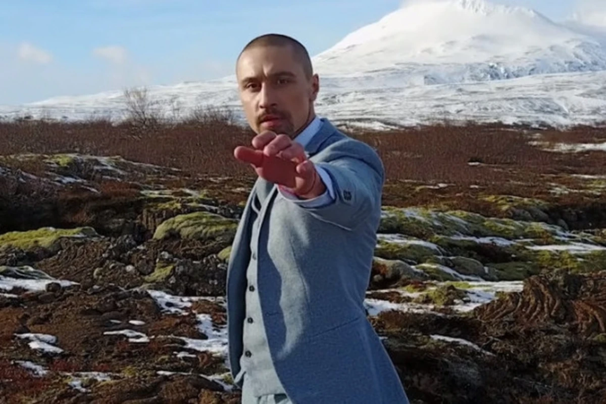 Дима Билан представил клип, ради которого побрился налысо - ВИДЕО